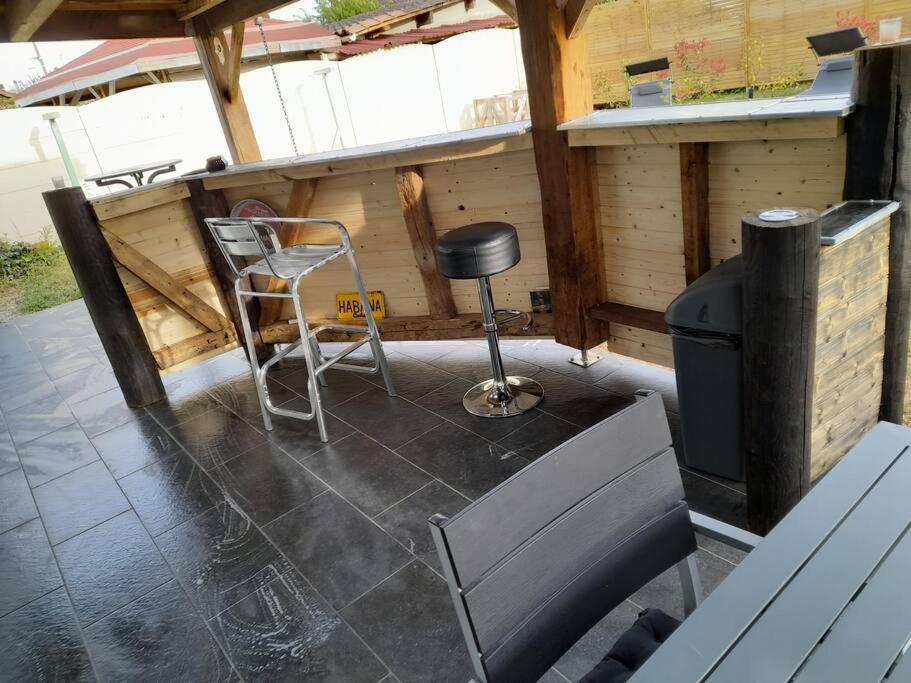 Maison Cosy - 4 Chambres Doubles Bergerac Luaran gambar