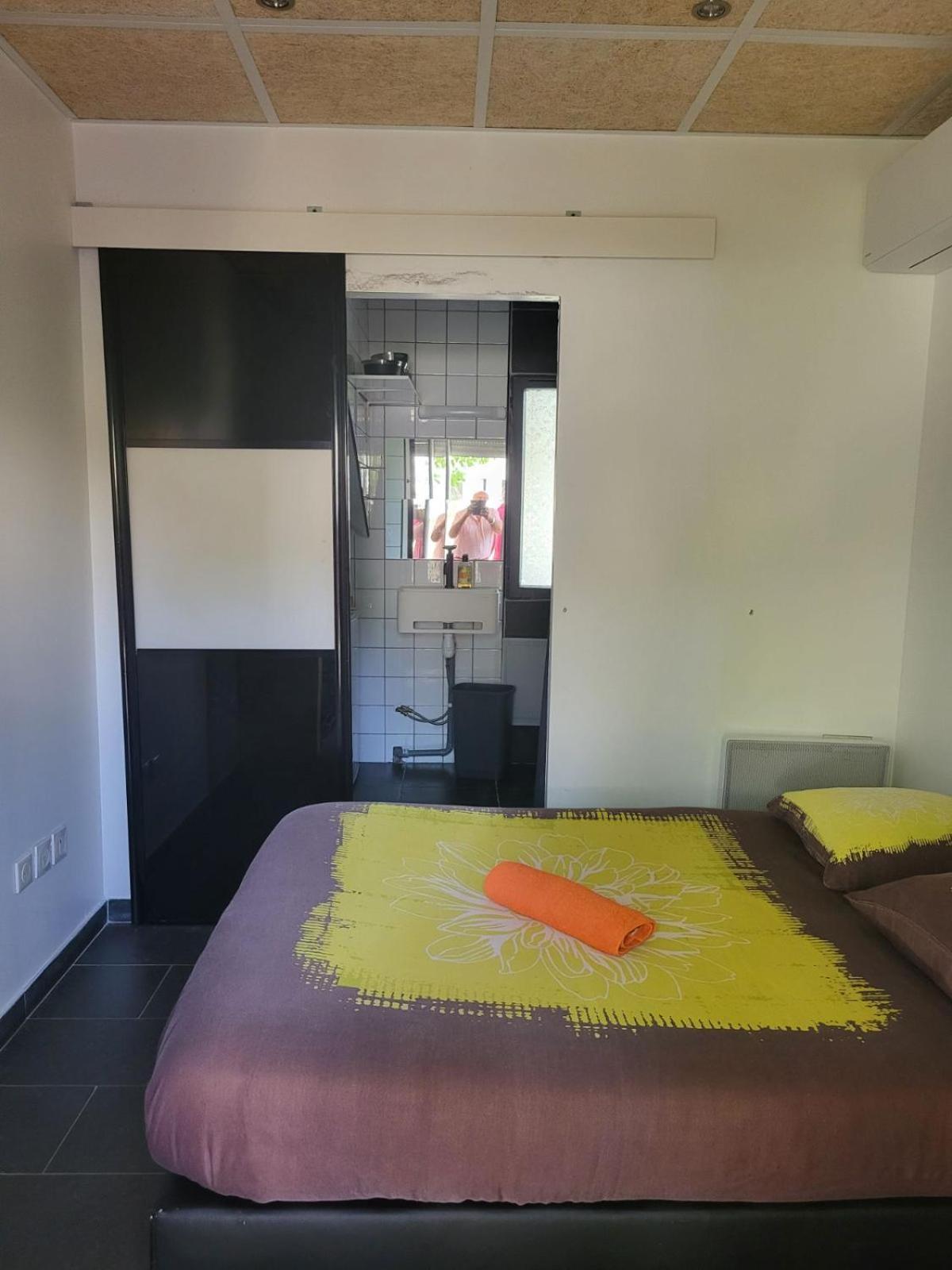 Maison Cosy - 4 Chambres Doubles Bergerac Luaran gambar